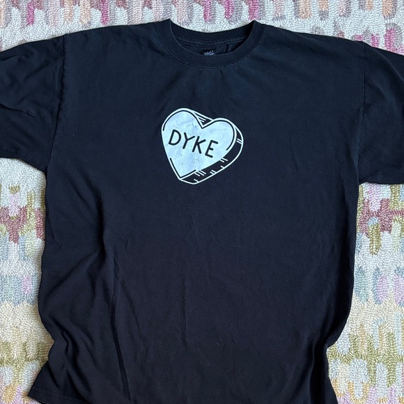 Black Heart Candy Tee Tattoo-inspired Art NYC DYKE March Pride 2022 large - Picture 1 of 12